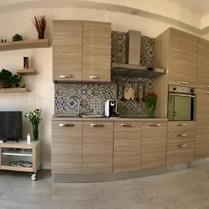  Apartment Locchi Suite_ Careggi/meyer/tramvia A Due Passi! Italy
