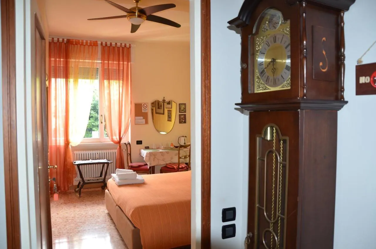 Panzió B&B Villa Olmo Como Olaszország