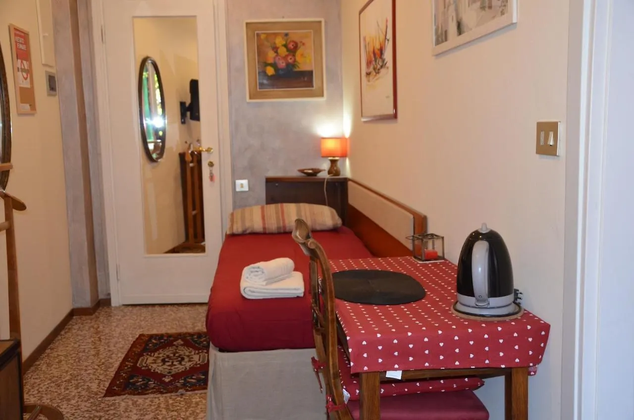 Panzió B&B Villa Olmo Como